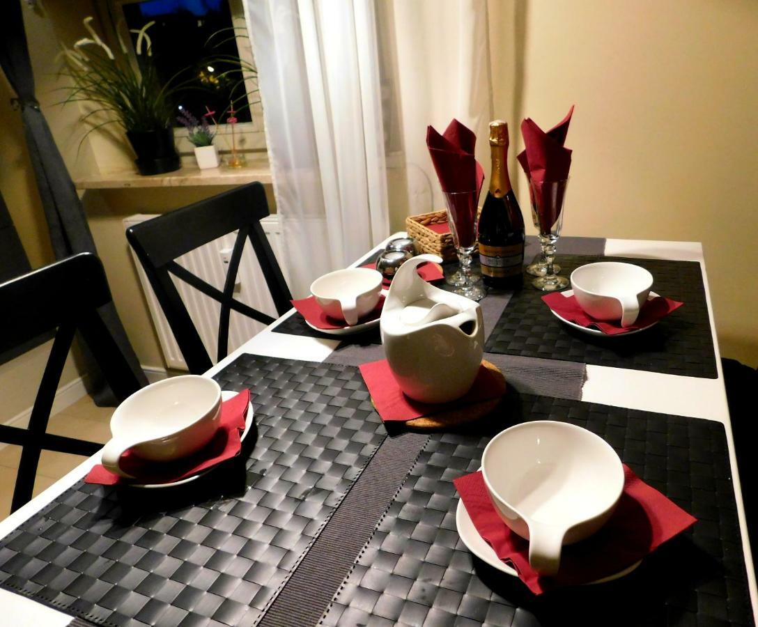 Apartament Pod Trzema Niebieskimi Kaczorami Apartman Gdańsk Kültér fotó